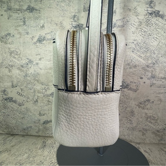 Tory Burch block T double zip crossbody - Picture 5 of 14